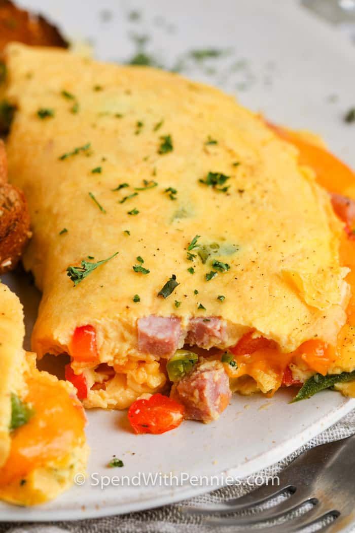 Buffalo chicken omelet