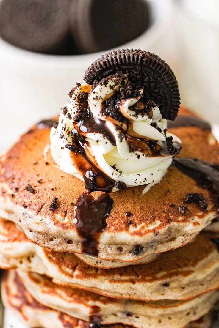 OREO PANCAKES